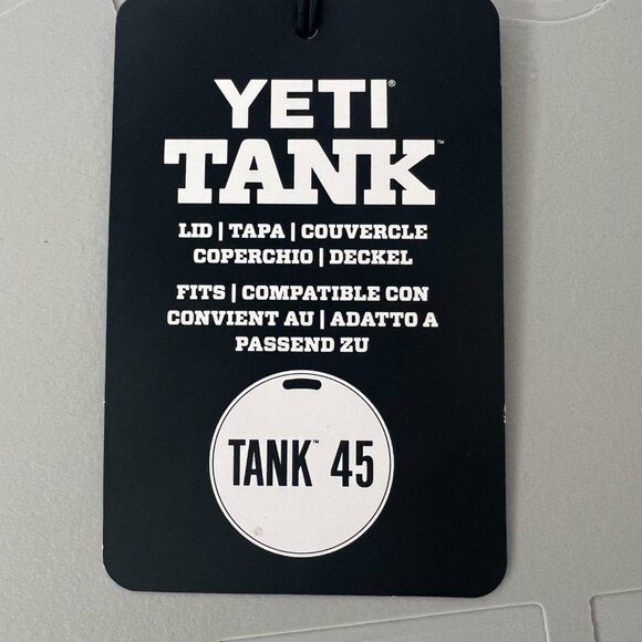 NWT YETI Tank 45 Grey UV Resistant Ice Bucket Lid- Cutting Board, Extra Seating - Picture 6 of 11